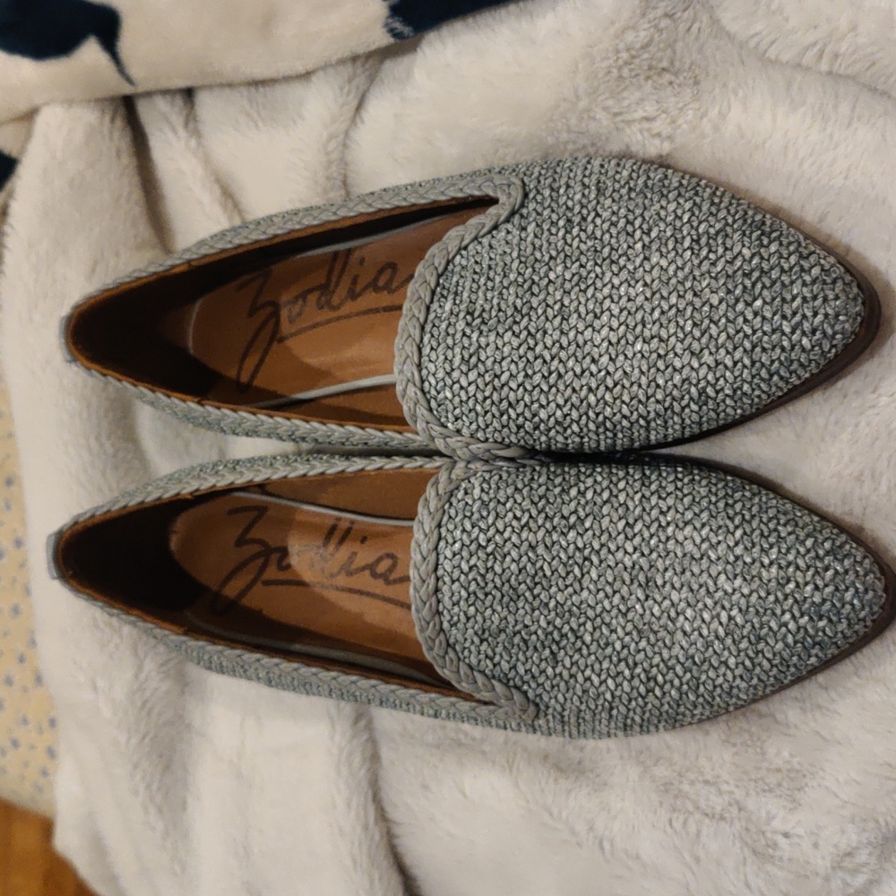 Zodiac gray/blue flats